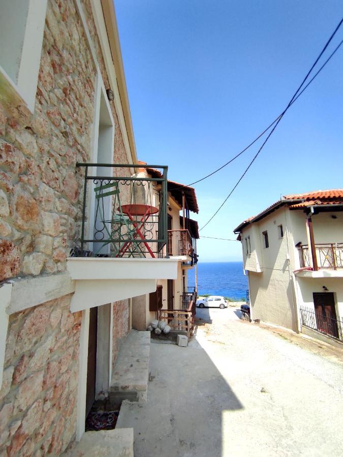 Habezeiko - The Vintage House Villa Afytos Eksteriør bilde