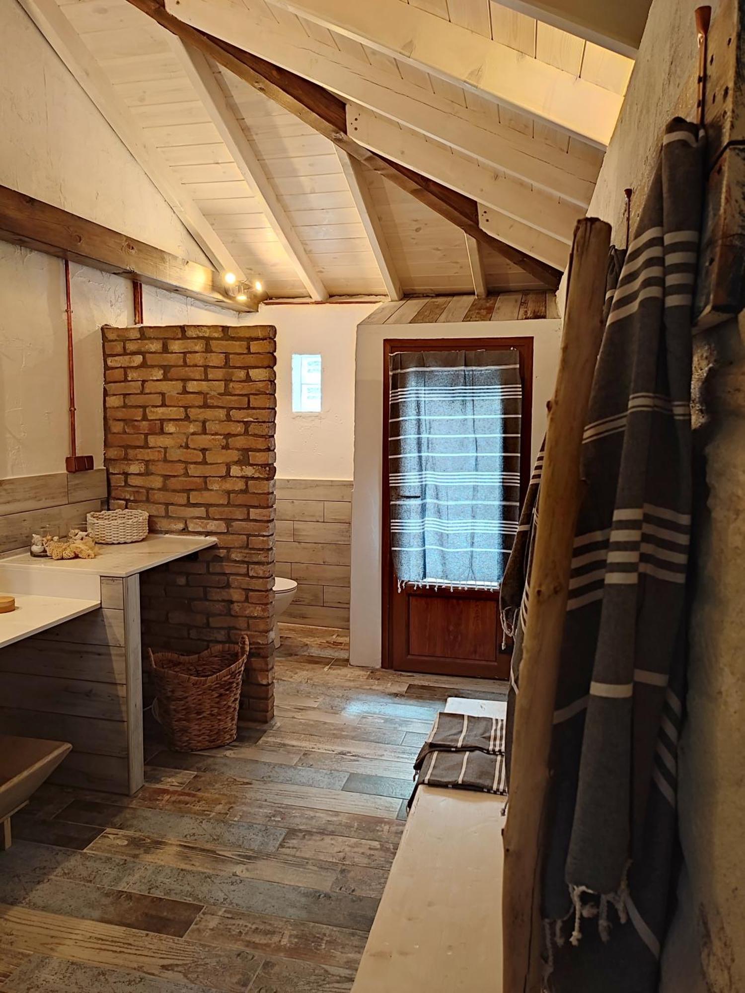 Habezeiko - The Vintage House Villa Afytos Eksteriør bilde
